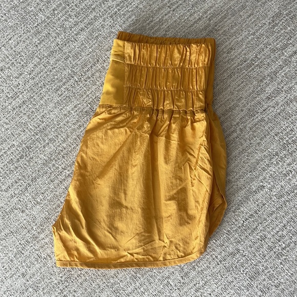 Free People The Way Home Short Yellow / Gold - Picture 4 of 4